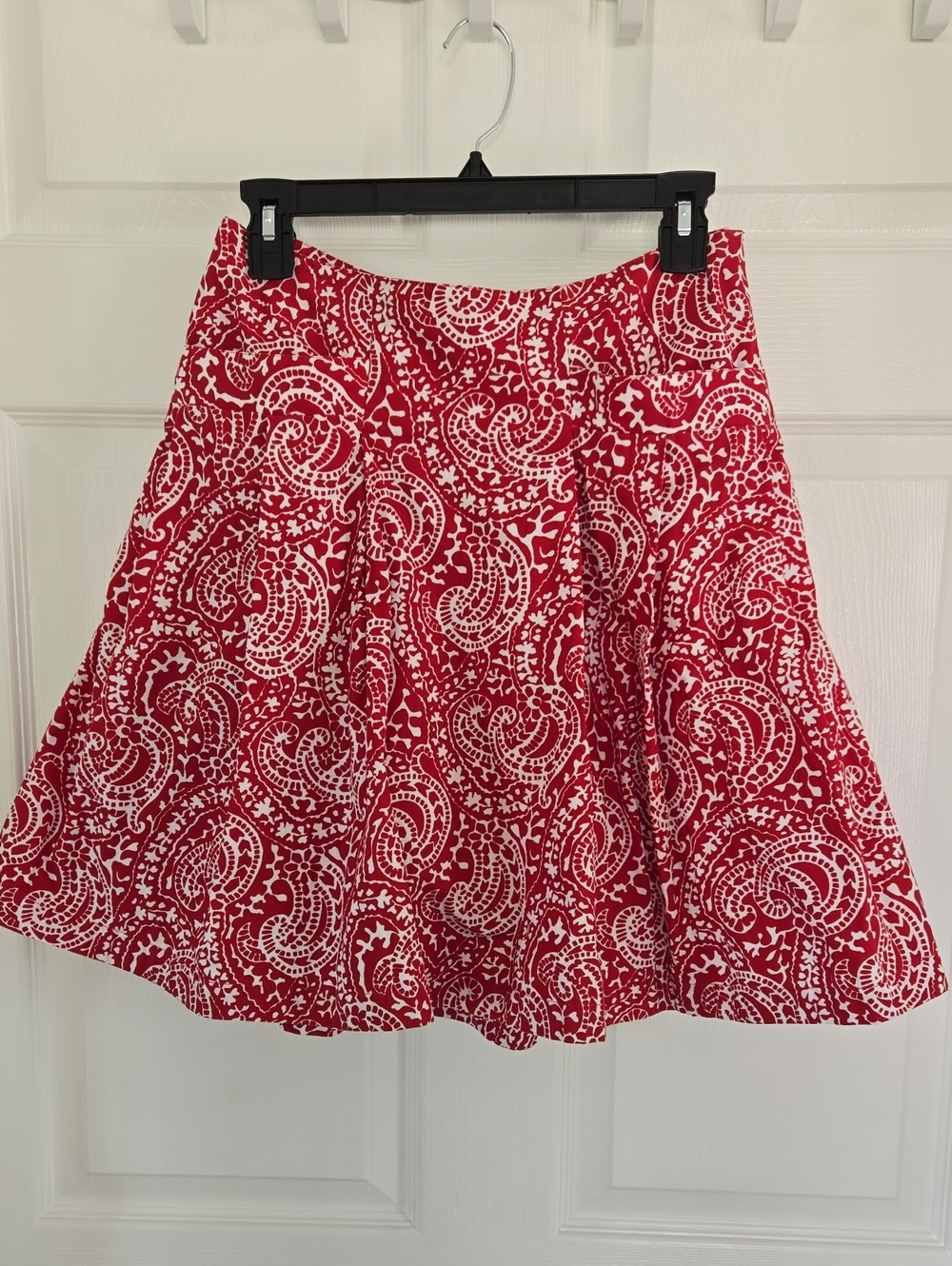 Tommy Hilfiger Red and White Skater Paisley Skirt Size 2